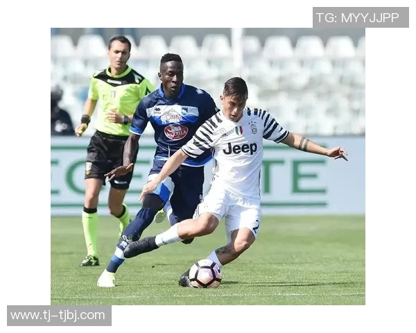 克罗斯在足球场上的传奇之路与他对现代足球的深远影响分析