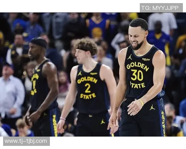 勇士豪掷19亿美元创奢侈税新高力争附加赛资格